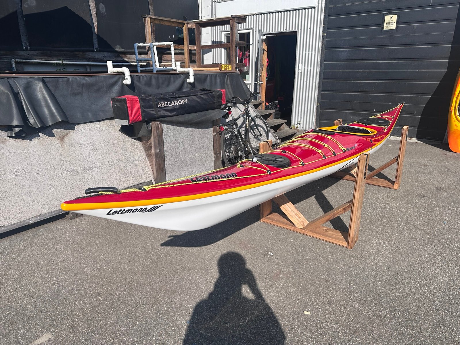 Lettmann Akaroa Expedition MV Plus - Red, White & Yellow - Image 7